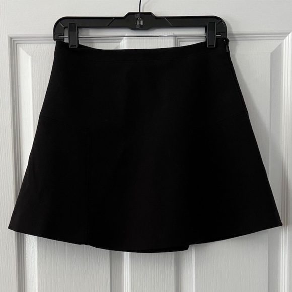 Super Cute Mini By Michael by Michael Kors - Size 4 - Picture 2 of 6